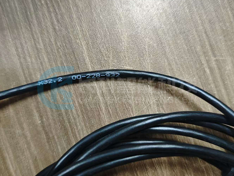 庫卡零點校正儀EMD X32.2轉(zhuǎn)接線纜00-228-932 庫卡零點校正儀EMD X32.2轉(zhuǎn)接線纜00-228-932